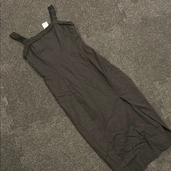 UO Remy Linen Ruffle Square-Neck Midi Dress - Picture 5 of 7